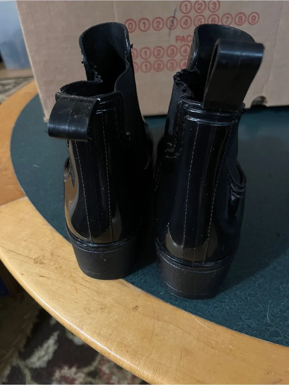 Capelli of New York Glossy Black Chelsea Rain Boots 10
